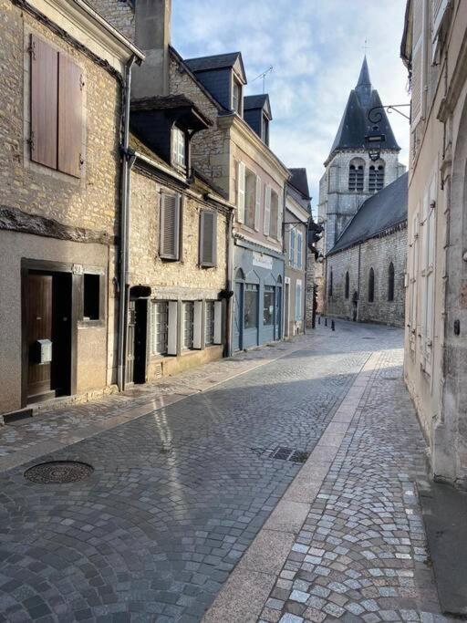 Le Petit Martial - Coeur De Ville,Refait A Neuf,Tout Equipe, Parking Châteauroux المظهر الخارجي الصورة
